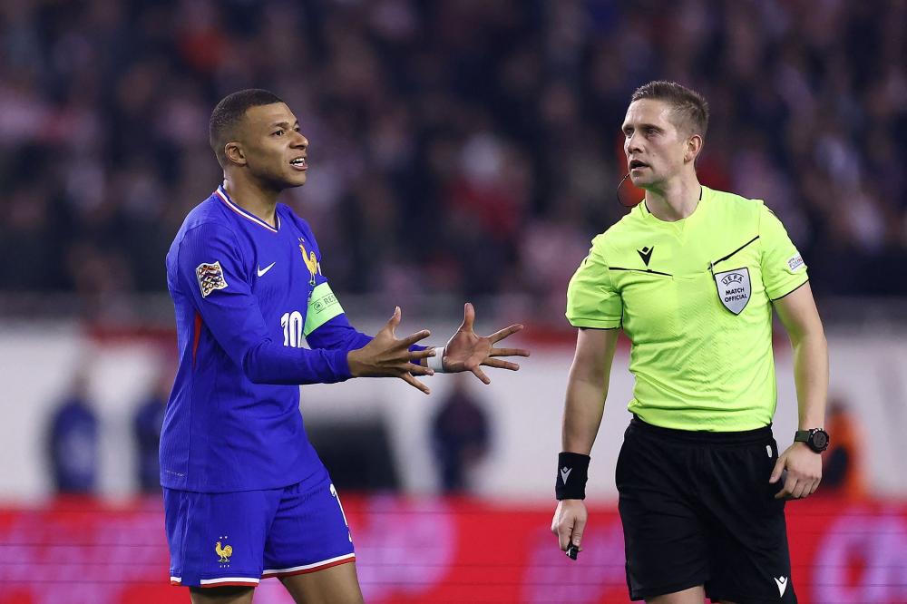 瑞士公开赛：国羽打进四个单项半决赛 陈雨菲李诗沣晋级.